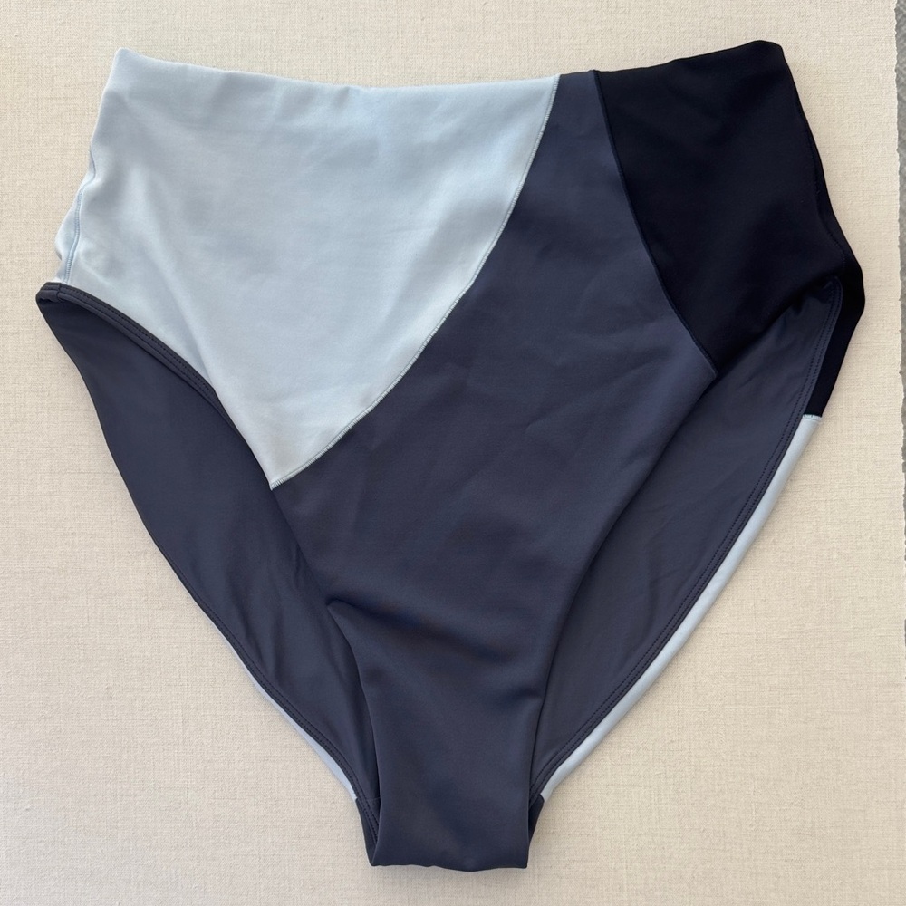 Left On Friday - Hi Hi Bottom XL